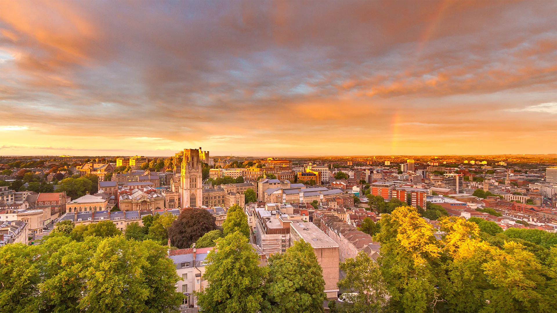 5 reasons to invest in Bristol property